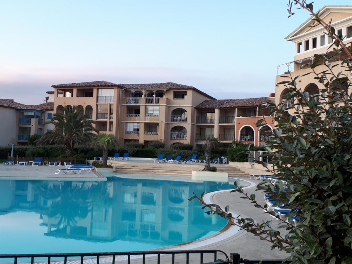 Magnifique Rez De Jardin & Piscine & Bord De Mer Appartement Six-Fours-les-Plages Buitenkant foto