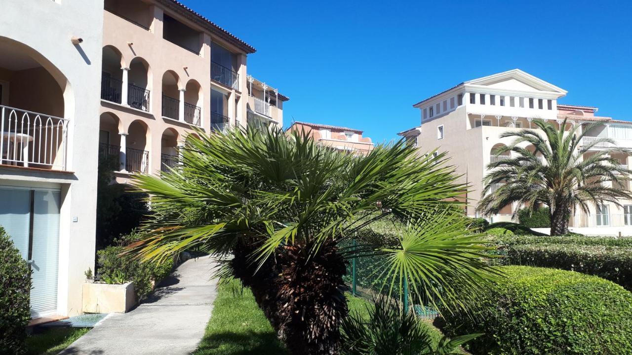 Magnifique Rez De Jardin & Piscine & Bord De Mer Appartement Six-Fours-les-Plages Buitenkant foto
